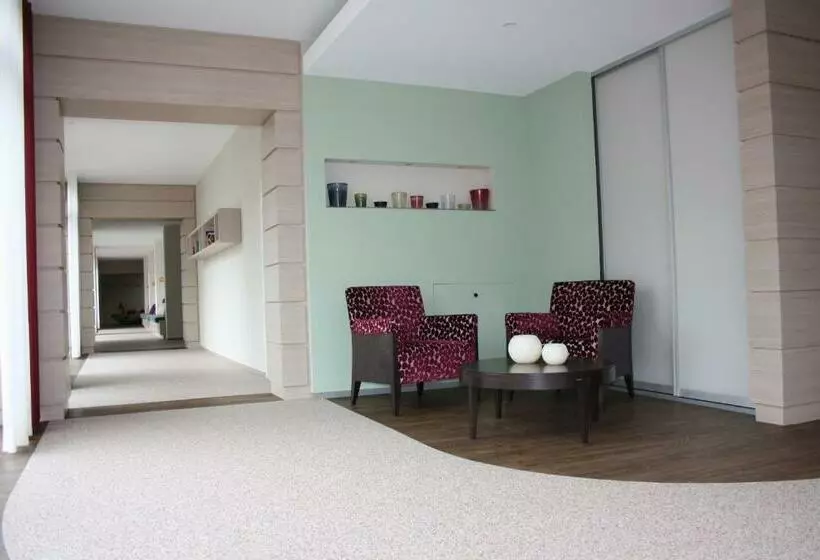 בית מלון כפרי Seelust