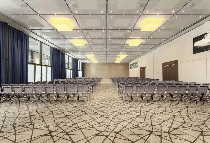 Sheraton Berlin Grand Hotel Esplanade