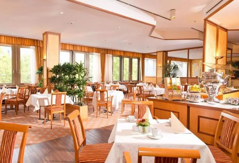 هتل Steglitz International