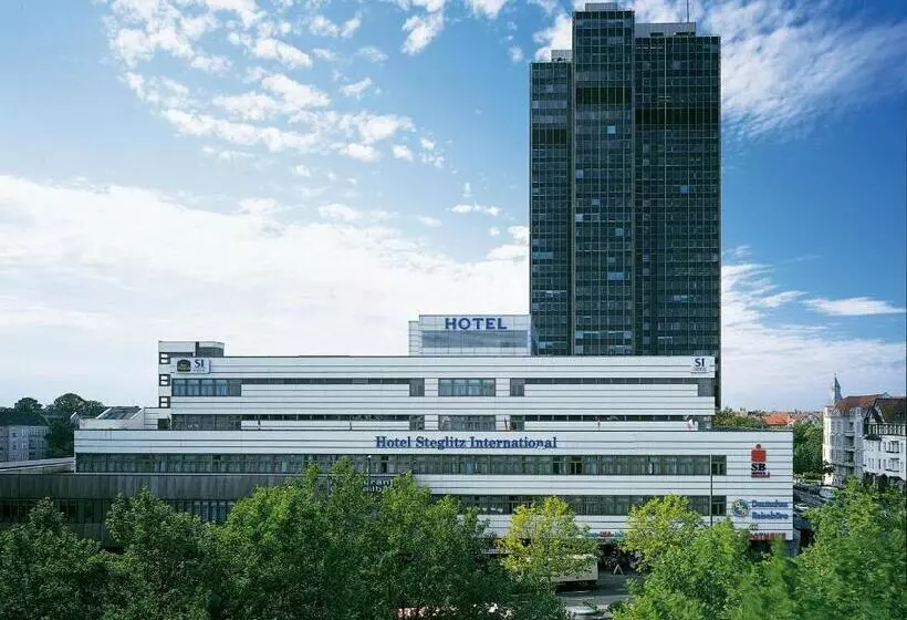 هتل Steglitz International