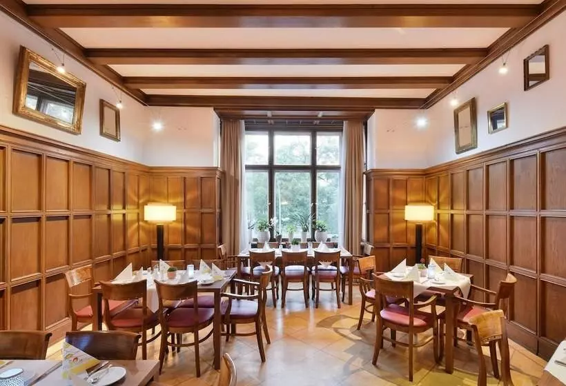 هتل Tiergarten Berlin