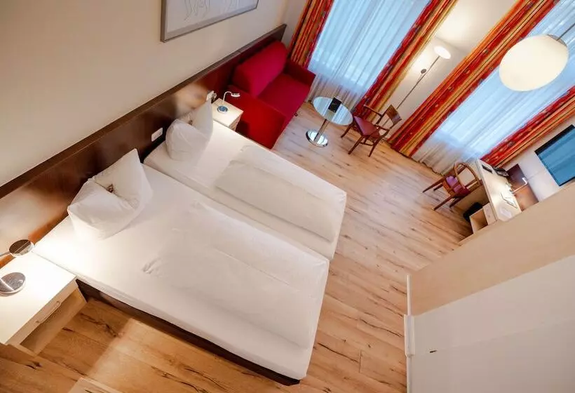 هتل Tiergarten Berlin