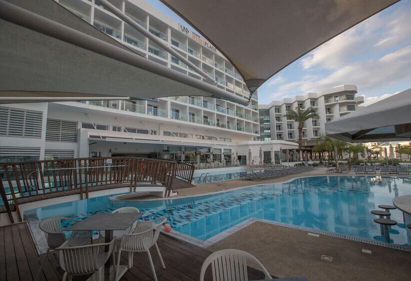 Vassos Nissi Plage Hotel & Spa