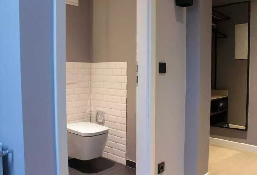 هتل Vienna House Easy by Wyndham Hamburg