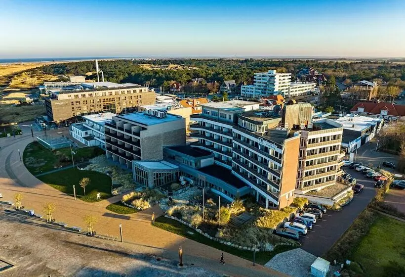 Ambassador Hotel & Spa