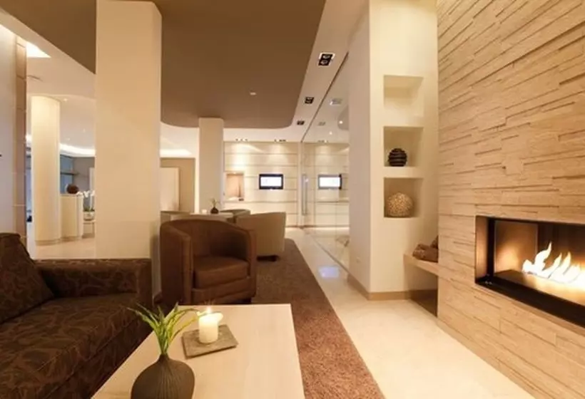 Ambassador Hotel & Spa