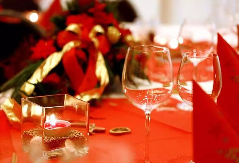 Отель Mariaweiler Hof