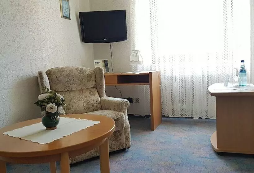 ホテル Burg Waldau