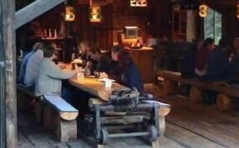 ホテル Burg Waldau