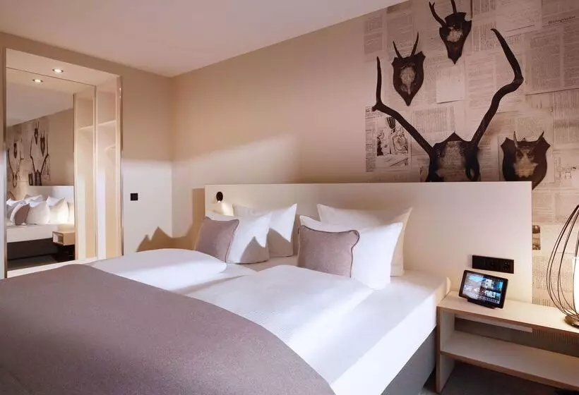 هتل Dorint Resort Winterberg