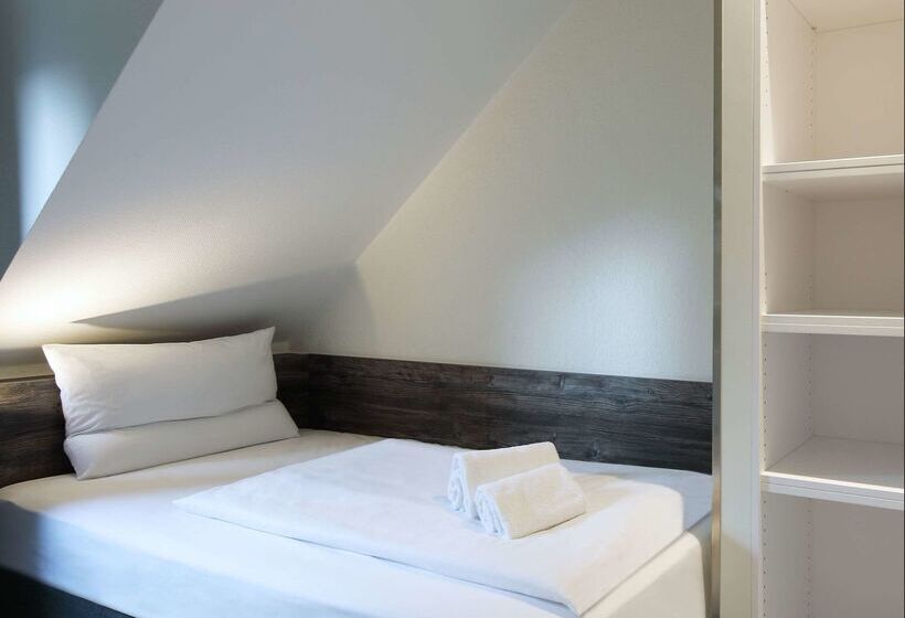 Отель Dorint Resort Winterberg