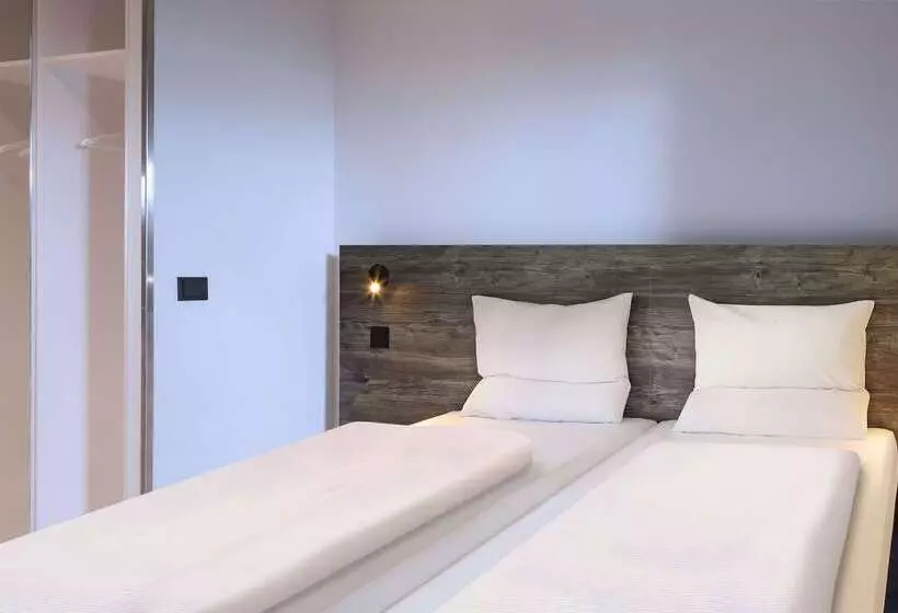 هتل Dorint Resort Winterberg