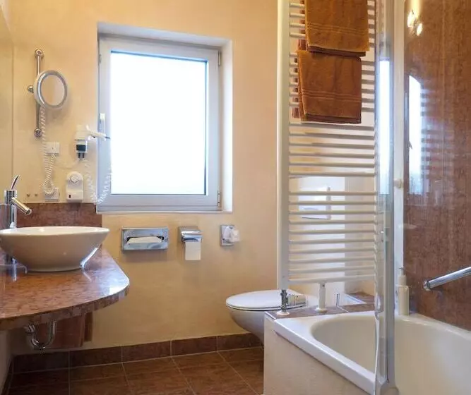 Hotel Gutshof Ziegelhütte