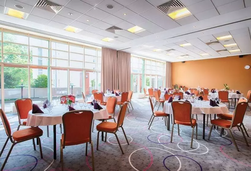 Leonardo Hotel Mannheim City Center