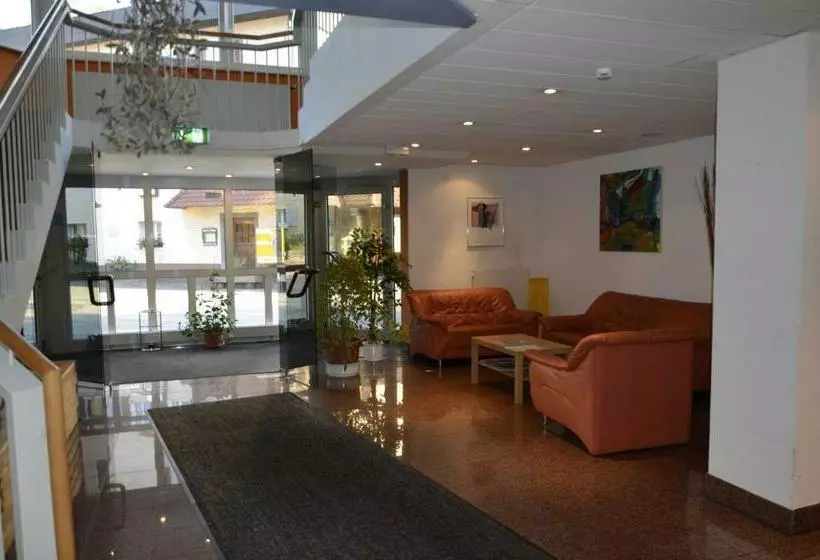 호텔 Löwen  Arian