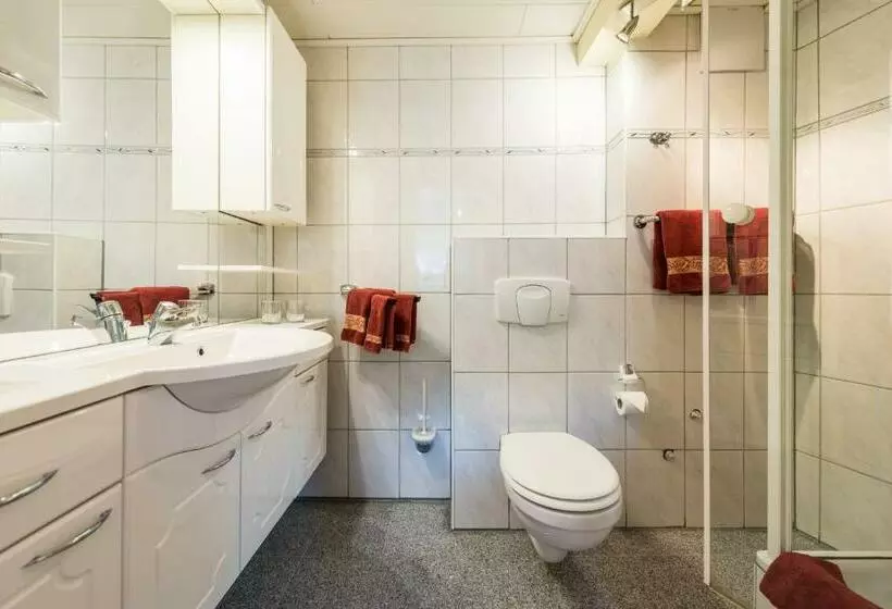 Moselromantik Hotel Zum Löwen