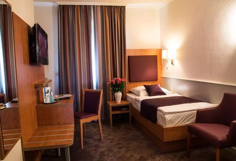 Отель Niederrad