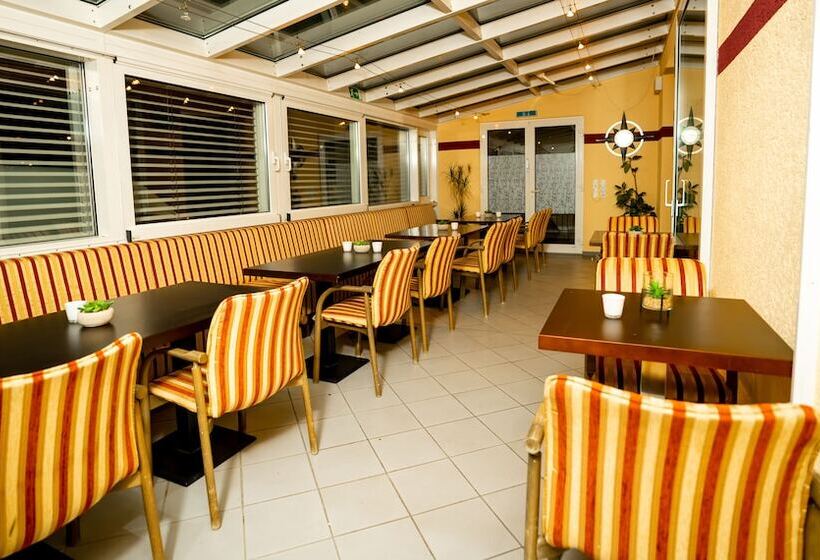 Parkhotel Lindenhof   Kostenlose Parkplätze