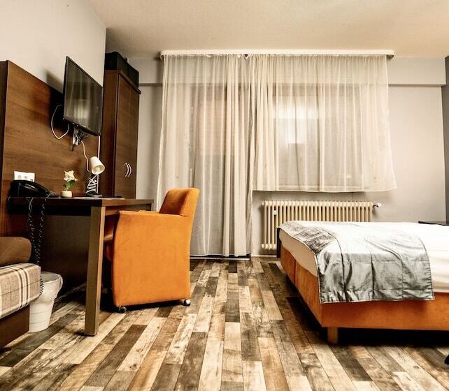 Parkhotel Lindenhof   Kostenlose Parkplätze