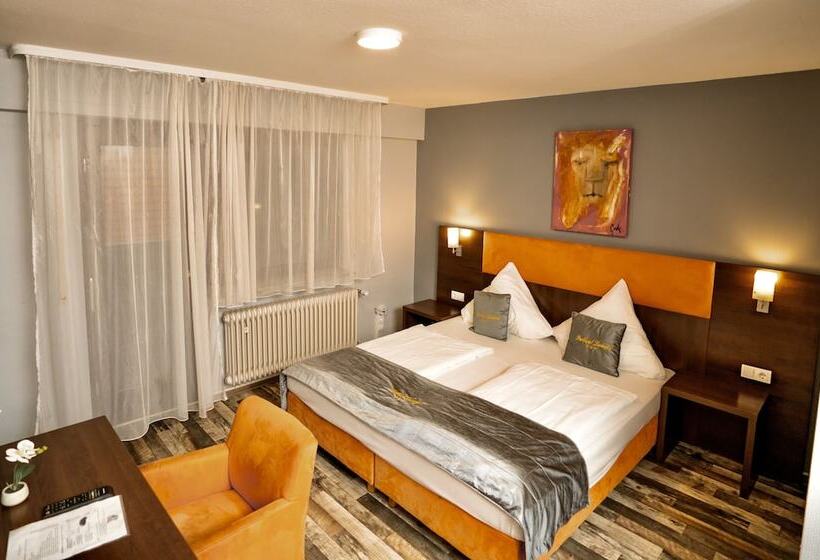 Parkhotel Lindenhof   Kostenlose Parkplätze