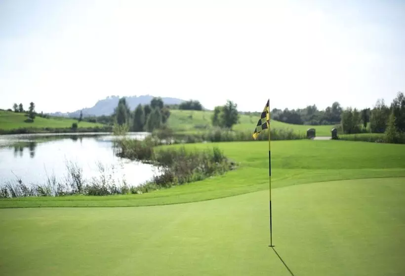 Schlosshotel Monrepos