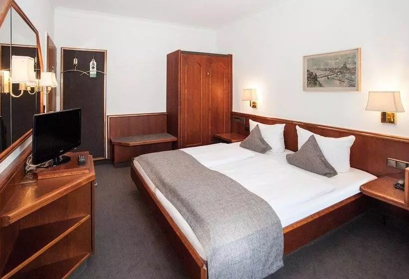 בית מלון כפרי Trip Inn Klee Am Park Wiesbaden