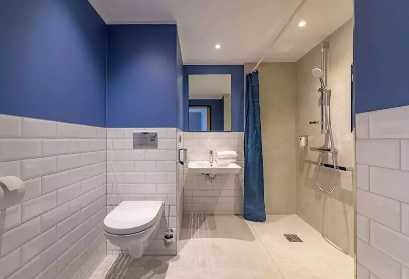 בית מלון כפרי Vienna House Easy by Wyndham Frankfurt Airport