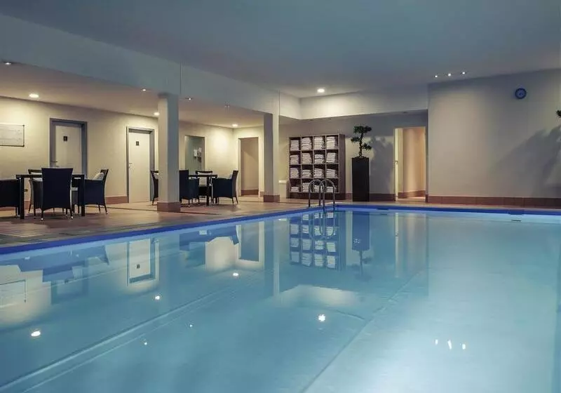 בית מלון כפרי Vienna House Easy by Wyndham Frankfurt Airport