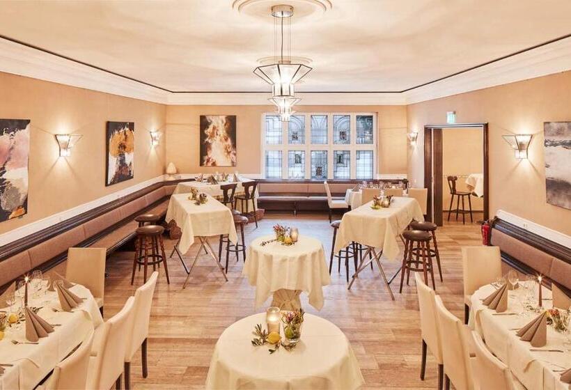 בית מלון כפרי Zur Post