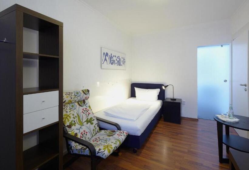 בית מלון כפרי Zur Post