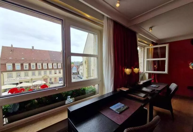 Laurentius Boutique Hotel & Restaurant