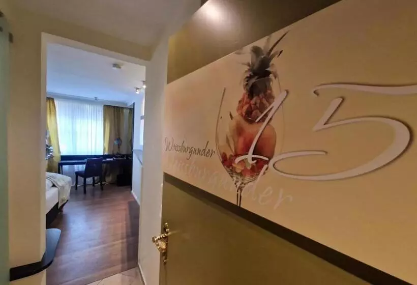 Laurentius Boutique Hotel & Restaurant