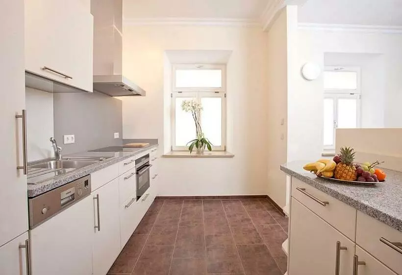 فندق Bayerischer Hof