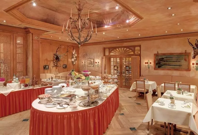 Hotel Excelsior By Geisel