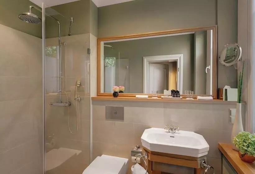 Hotel Excelsior By Geisel