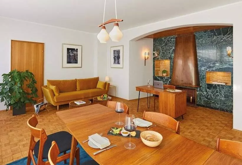 Hotel Excelsior By Geisel