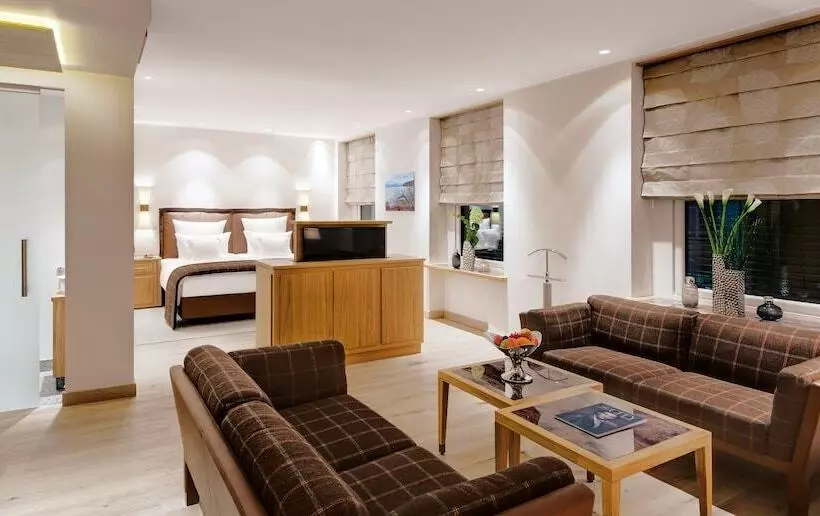 Hotel Excelsior By Geisel