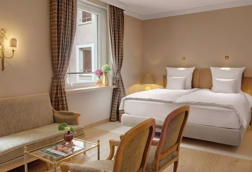 Hotel Excelsior By Geisel