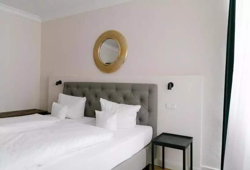 Отель Fletzinger