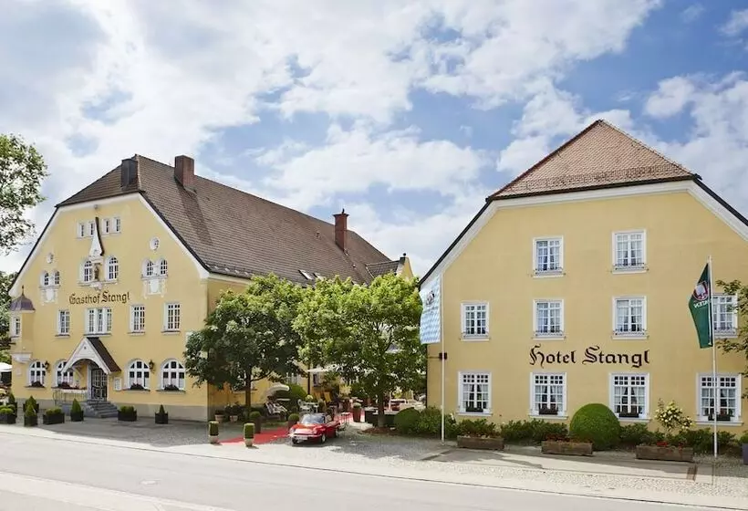 호텔 Gutsgasthof Stangl