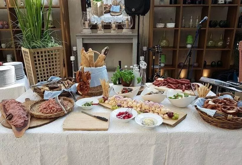 호텔 Gutsgasthof Stangl