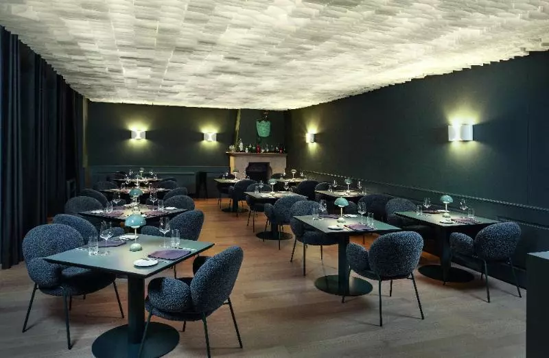 Hotel Maximilian’s