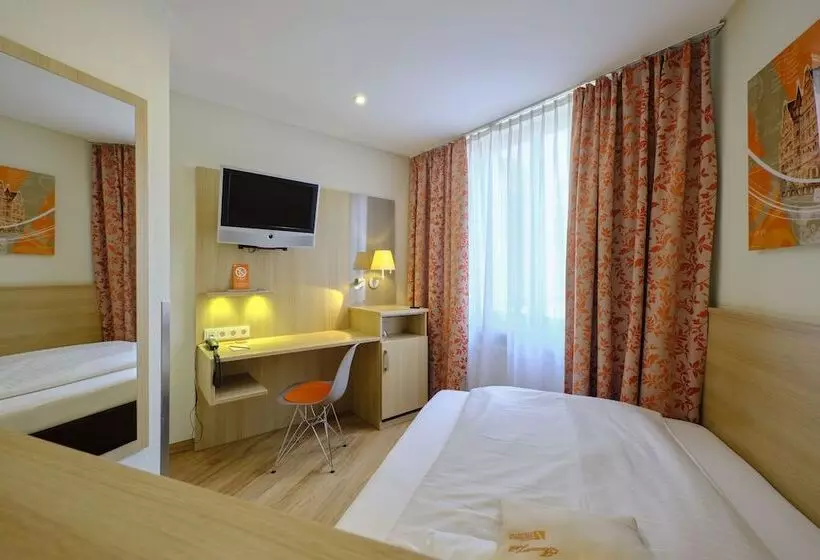 هتل Victoria Nürnberg