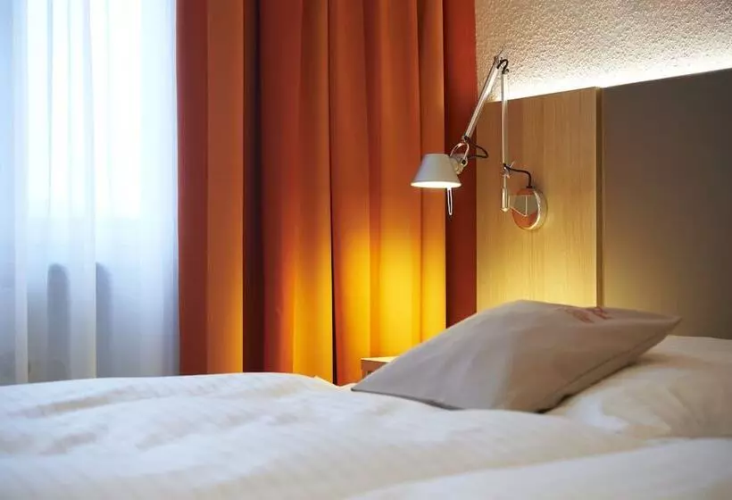 هتل Victoria Nürnberg