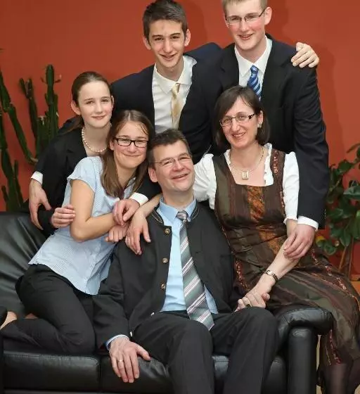 호텔 & Weinhaus Anker