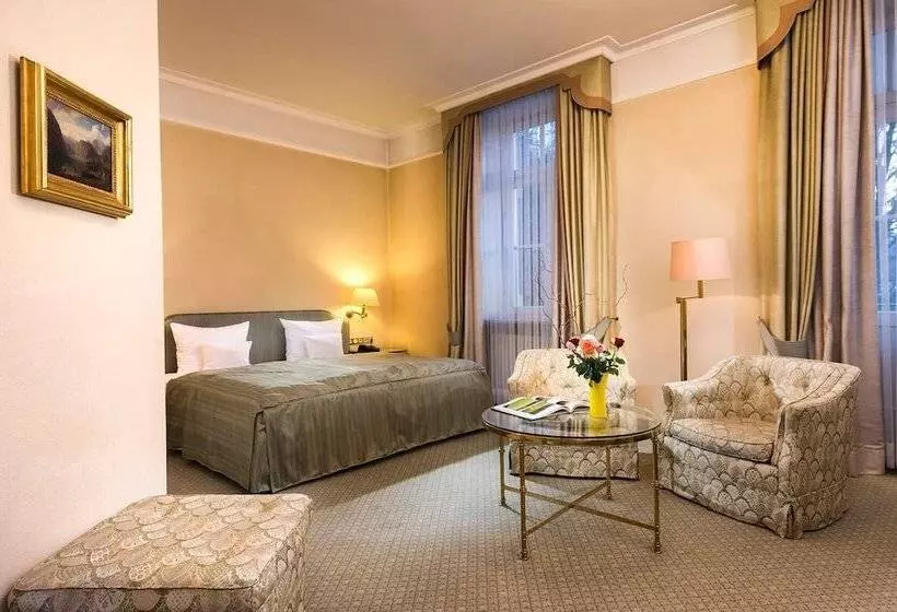 Hotelli Wyndham Grand Bad Reichenhall Axelmannstein