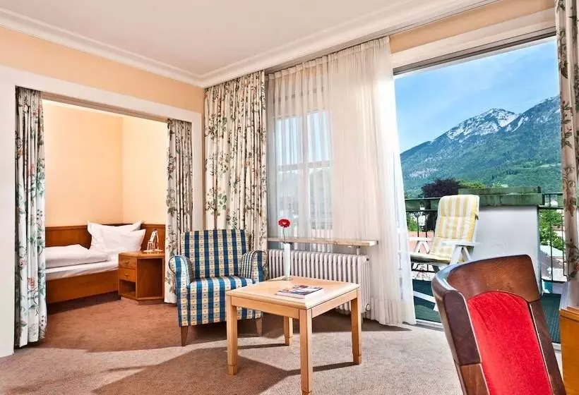 Hotelli Wyndham Grand Bad Reichenhall Axelmannstein