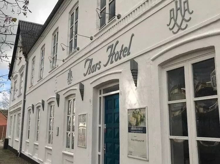 호텔 Aars