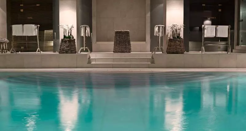 Отель D'Angleterre