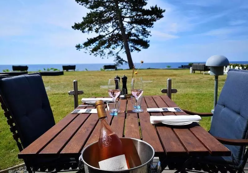 Отель Fredensborg Bade